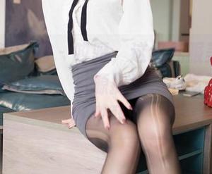 Feilin嗲囡囡 – 哎呀，这组礼服美图中的王婉悠Queen，资源搬好，心情不定将如何撒野？