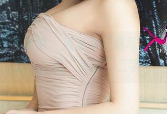 UGirls尤果网 – 周妍希花嫁写真：此刻，我只想说“完美”二字…