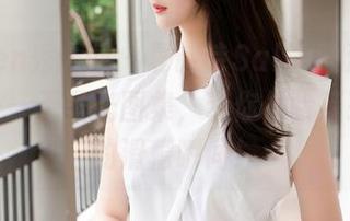 Xiuren秀人网 – 夏诗诗Sally的浴缸趣事集——无圣光图集，带你体验莲蓬头下的滑稽瞬间！
