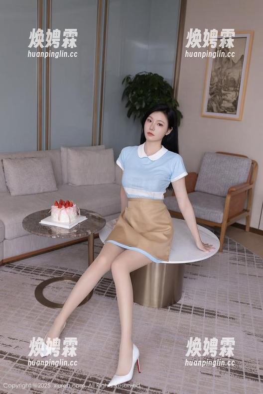 Xiuren秀人网 - 高跟鞋私拍真让人想不明白，资源能不能再多一点呢，张美荧？