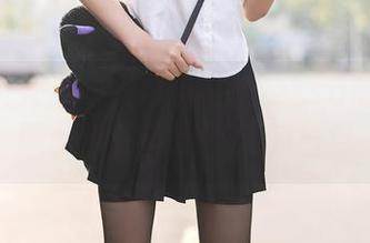 Xiuren秀人网 – 梦娜Vanessa的秘密原图，带你走出平淡的日常