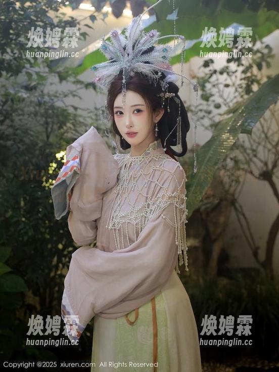 Xiuren秀人网 - 免费黑白图片？瑶啊摇的瑶教你如何优雅放弃彩色。