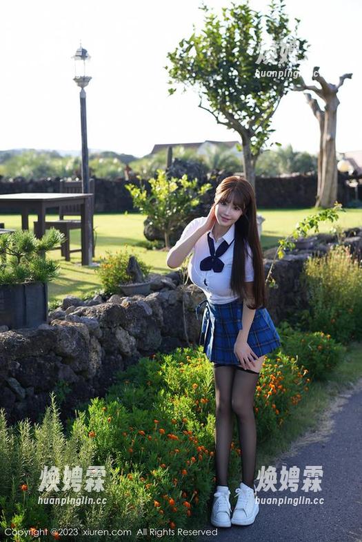 Xiuren秀人网 - 不一样的节日“祝福”：翻开陈赞之的“圣诞”写真！