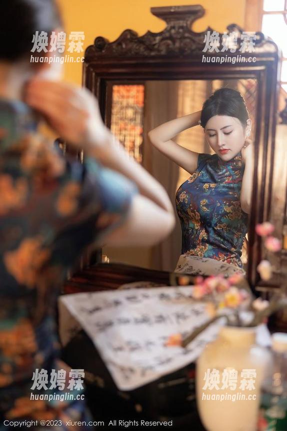 Xiuren秀人网 - 看顾楚楚如何把睡衣穿成一种日常，私拍图集太真实