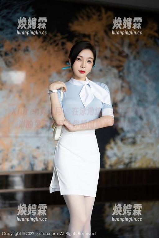 Xiuren秀人网 - 在泳池边，麦琪绫冰激淋的免费作品让你想问她水温如何？