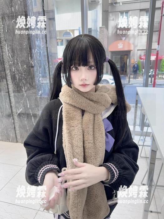 套装亮相，Wendy在图库中的静谧力量，下载这份美好，细细体会其中的趣味。