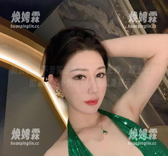 微密圈 - 不爱笑的赛琳的短裤更新,踩上七彩的潮流,小伙伴们,这就是夏天! 微密圈 - 不爱笑的赛琳的短裤更新,踩上七彩的潮流,小伙伴们,这就是夏天!