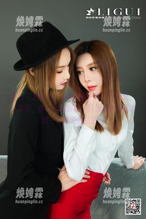 丽柜 - 精选xilly的棉袜写真：二次元，三次元，都在目标清晰—只为念念不忘的那一双可爱的袜子！