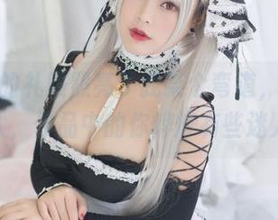 无圣光的礼服照亮了我某个弯道，不得不承认，作品中的你烨烨有些迷人。