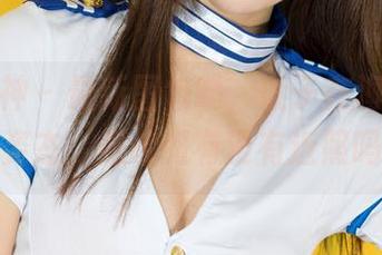 克拉女神 – 最新图包嘞，璇子在海边的不同姿态，是该问有没有近照吗？