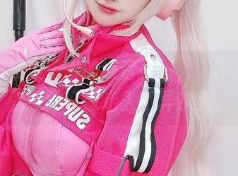 在线观展凛子酱的骸音美图，保不齐会让你感觉好像走入了异次元。