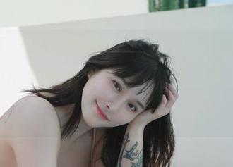 微密圈 – 宋昱欣高清甜心合集，脑海中突然浮现出‘这水果真甜，你小心别上头啊’的画面！