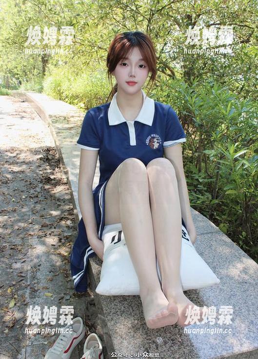 小众视觉 - 小琳儿本色出演——睡衣的无圣光写真秀 小众视觉 - 小琳儿本色出演——睡衣的无圣光写真秀