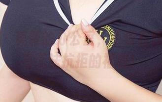尤果网 – 美替的办公室，不仅有作品，还有无法抗拒的福利！