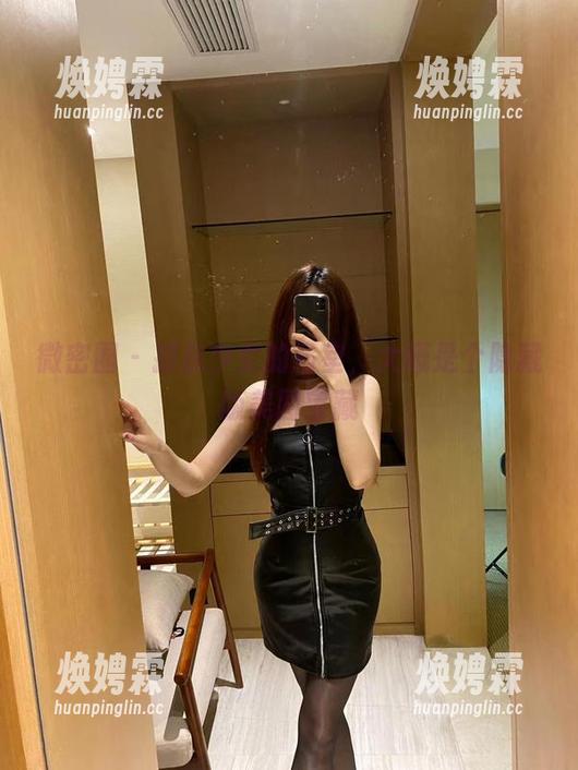微密圈 - 提袜少女的浴室，大概是个隐藏版美图宝藏