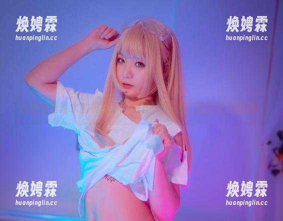 小狼在是青水的镜头下：原图，下载记得撑好心脏哦！
