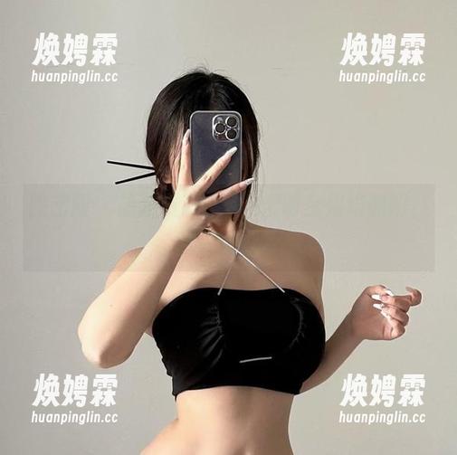 微密圈 - 最新资源：桃沢樱呀空姐培训班，听说报名中