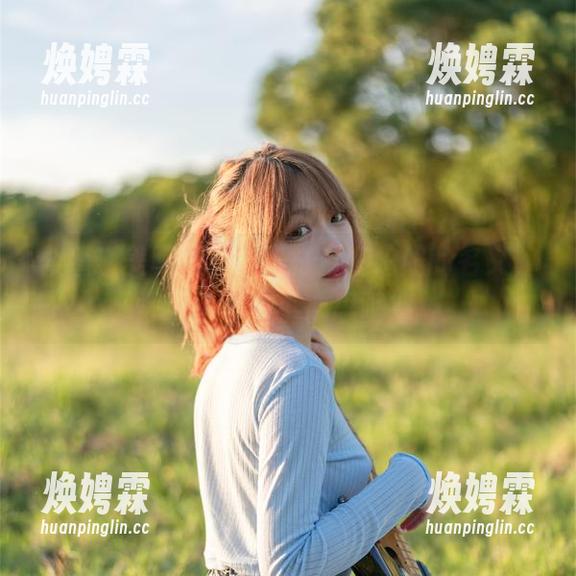 梨瑾瑾美腿写真集：打着腿拍照的名义，藏了多少小心思呢？