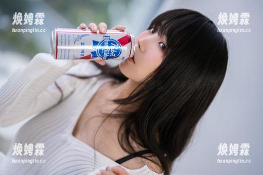 让汪知子的黑白套图带你放飞想象，神奇分享一波