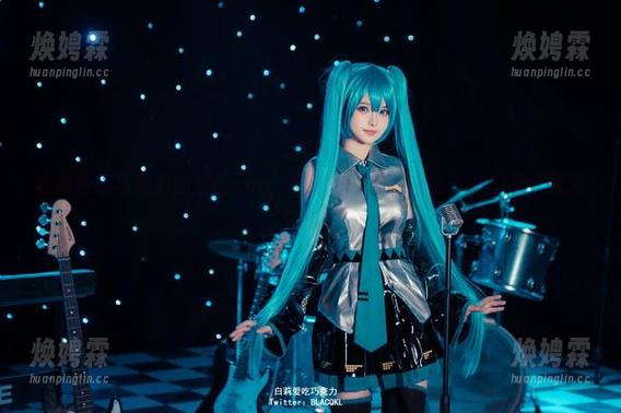 白莉爱吃巧克力的妮露cos，还有哪个资源可比？心中不禁默念：“这真香。”