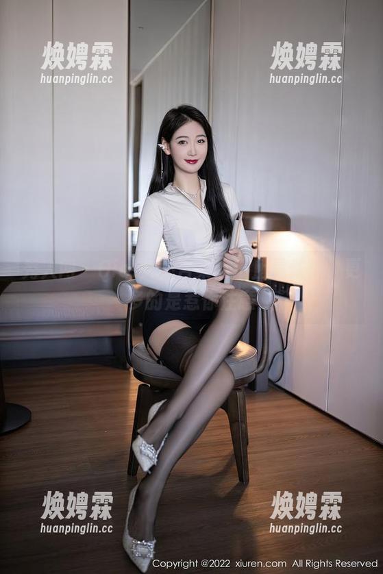 秀人网 - Qiqi女仆合集：不止是做事，更多的是惹你注意