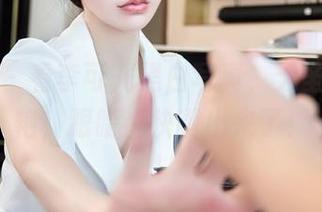 秀人网 – 看李可儿黑白写真，无圣光太惊艳，眼睛都快瞪出来了！