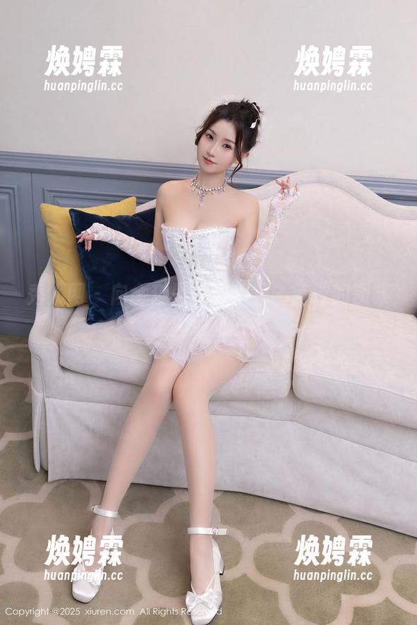 秀人网 - 向全套黑丝致敬——言沫的图集让人眼前一亮 秀人网 - 向全套黑丝致敬——言沫的图集让人眼前一亮