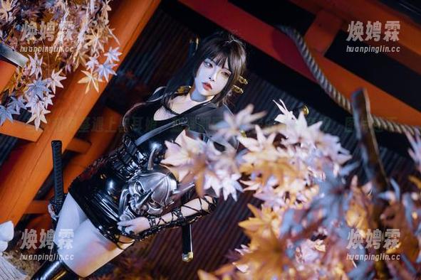 当秋和柯基遇上兽耳娘，狐狸都要来取经的写真奇观，图片还不快来一张！