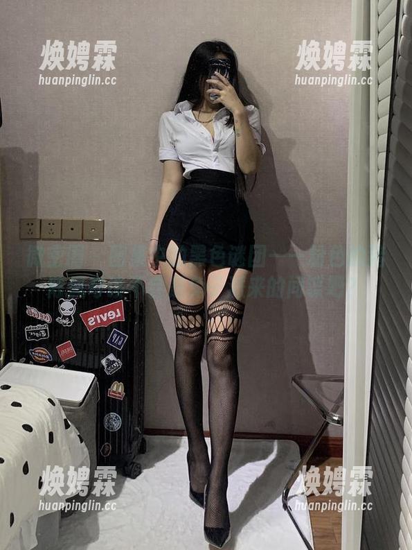 微密圈 - 图集中的黑色谜团——粉色的猪陈佩奇该不会是兔子派来的间谍吧? 微密圈 - 图集中的黑色谜团——粉色的猪陈佩奇该不会是兔子派来的间谍吧?
