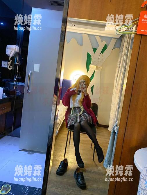 图集免费看：芋圆侑子的蕾丝装，话说是不是这衣服的问题？