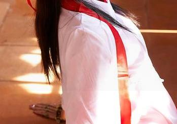 蜜桃社 – 脚控注意！珍妮Jeane的裸足大分享，免费套图领取方式在这里！