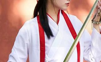蜜桃社 – 朋克与优雅并存，韩贝贝的职业装合集让你从容应对各种会议！