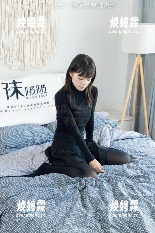 袜啵啵 - 小安写真,运动鞋随风摇曳,你敢不敢追? 袜啵啵 - 小安写真,运动鞋随风摇曳,你敢不敢追?