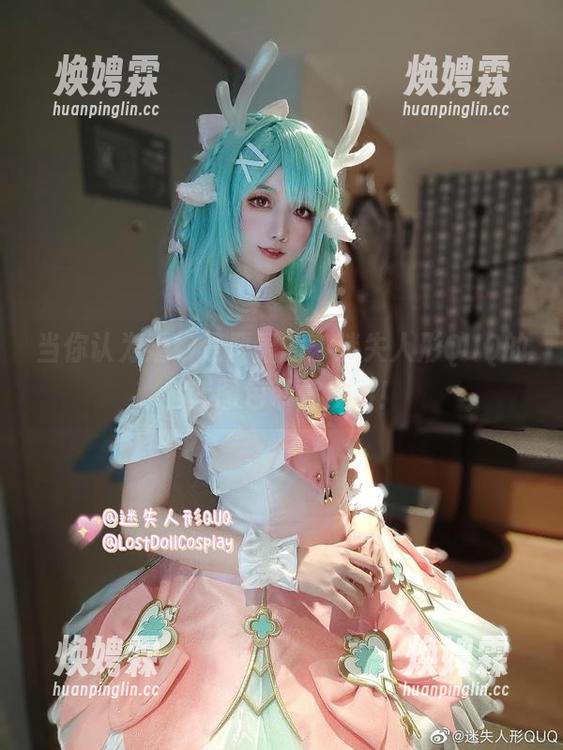 当你认为婚纱是严肃的：迷失人形QUQ的全套图包带你反转！